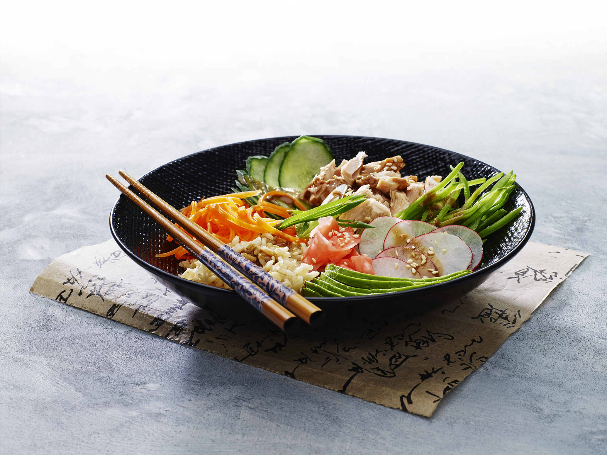 Japanese sesame tuna rice bowl